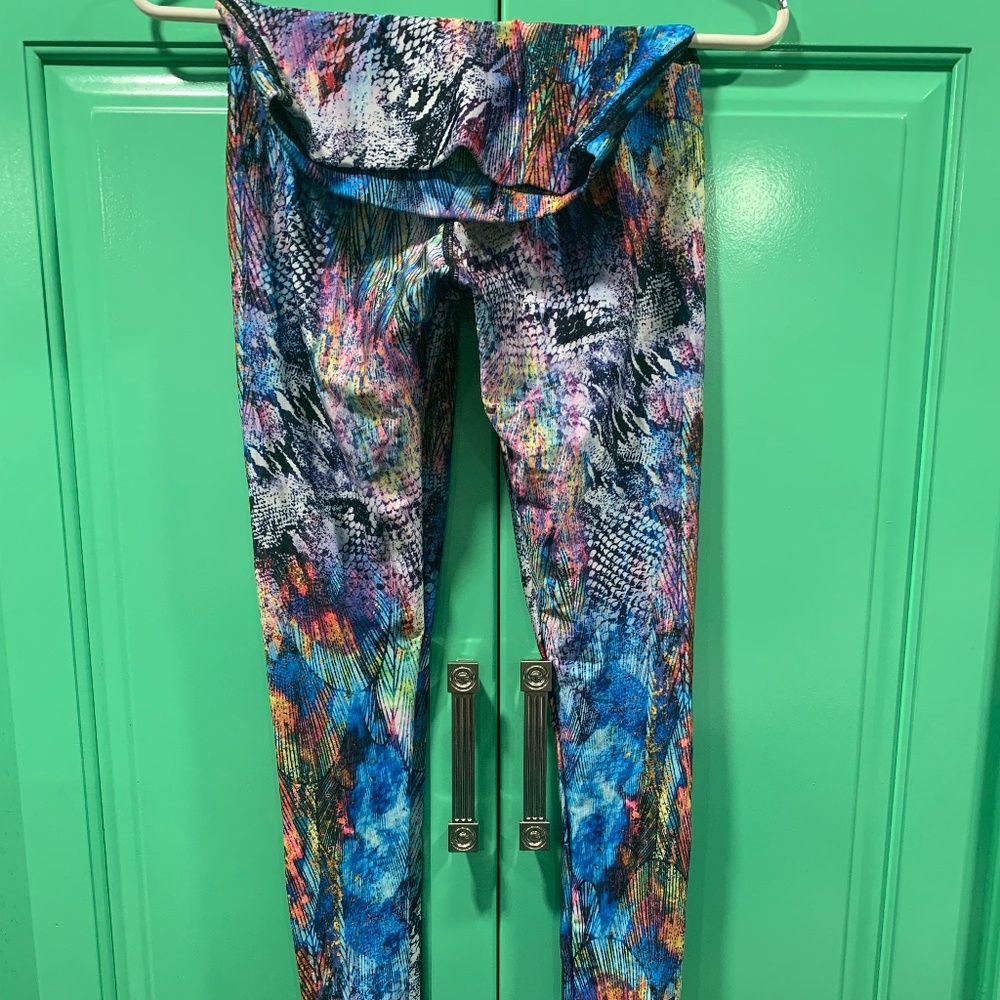 EMILY HSU RAINBOW ANIMAL PRINT FULL LENGTH LEGGING, size SMALL